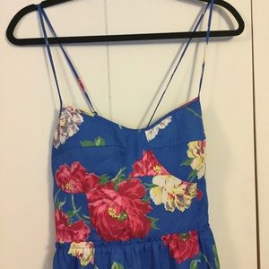 Blue floral dress with POCKETS